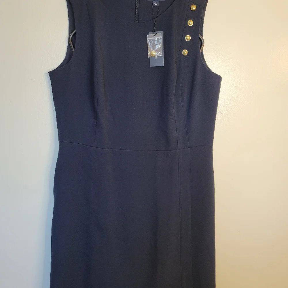 Tommy Hilfiger Sleeveless Dress with Button design - Picture 10 of 10